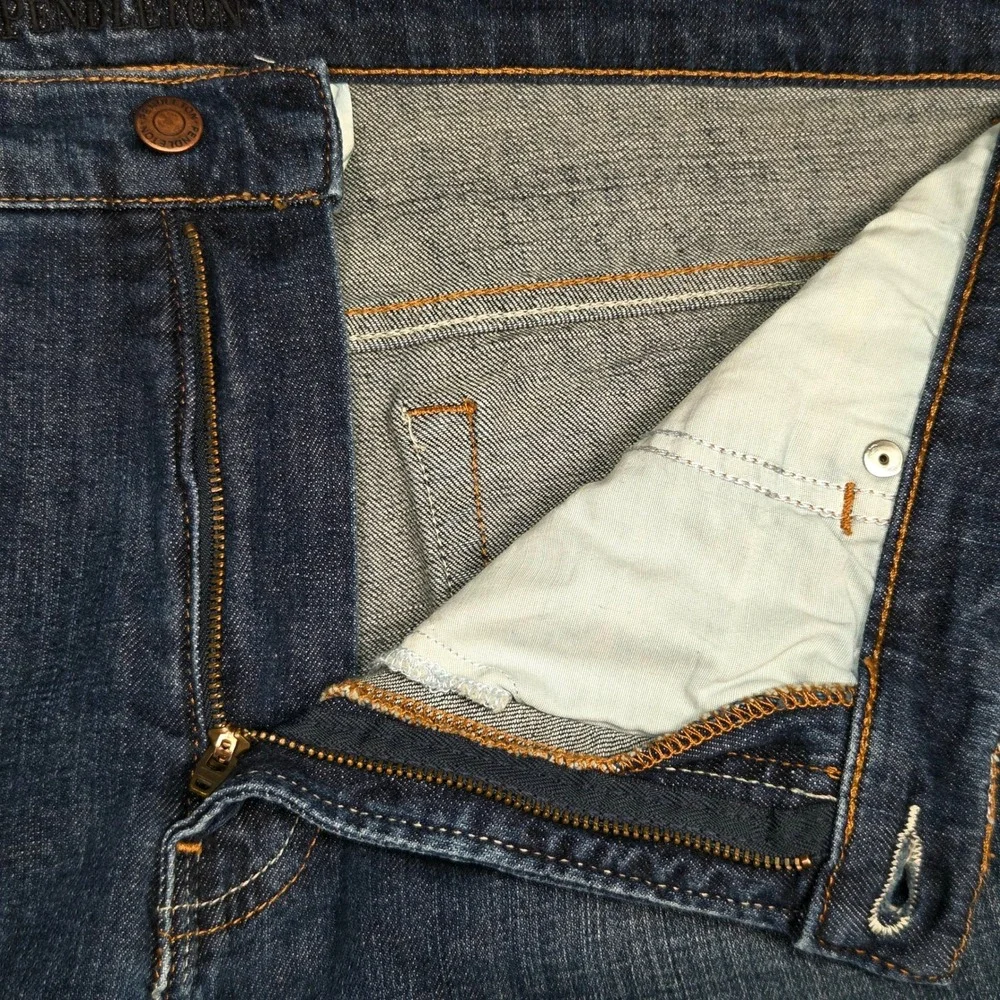 Pendleton Jeans Mens 38x30 Excellent Fading Blue Dark Wash Straight Leg Denim